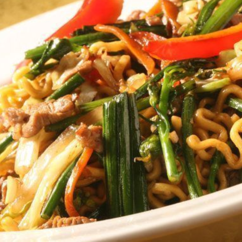 Yakissoba carne e frango grande  Yakissoba carne e frango grande
